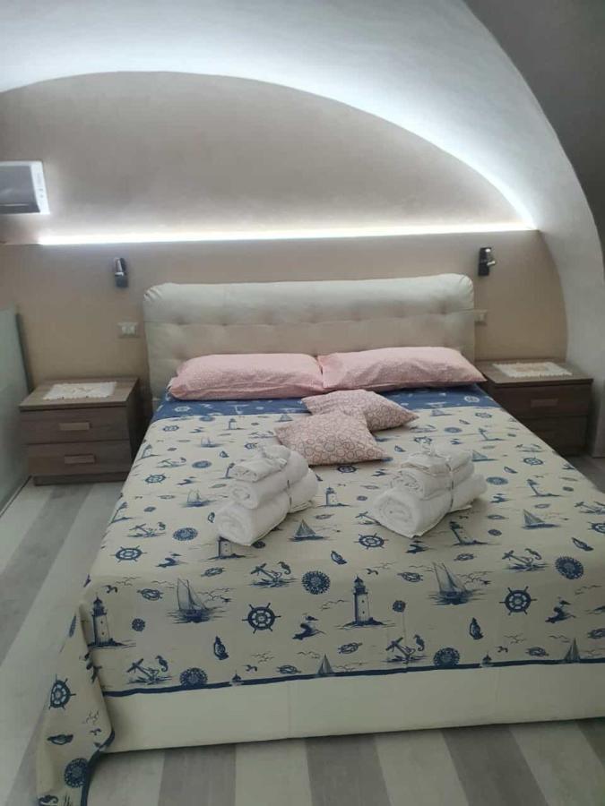 Center 1 *