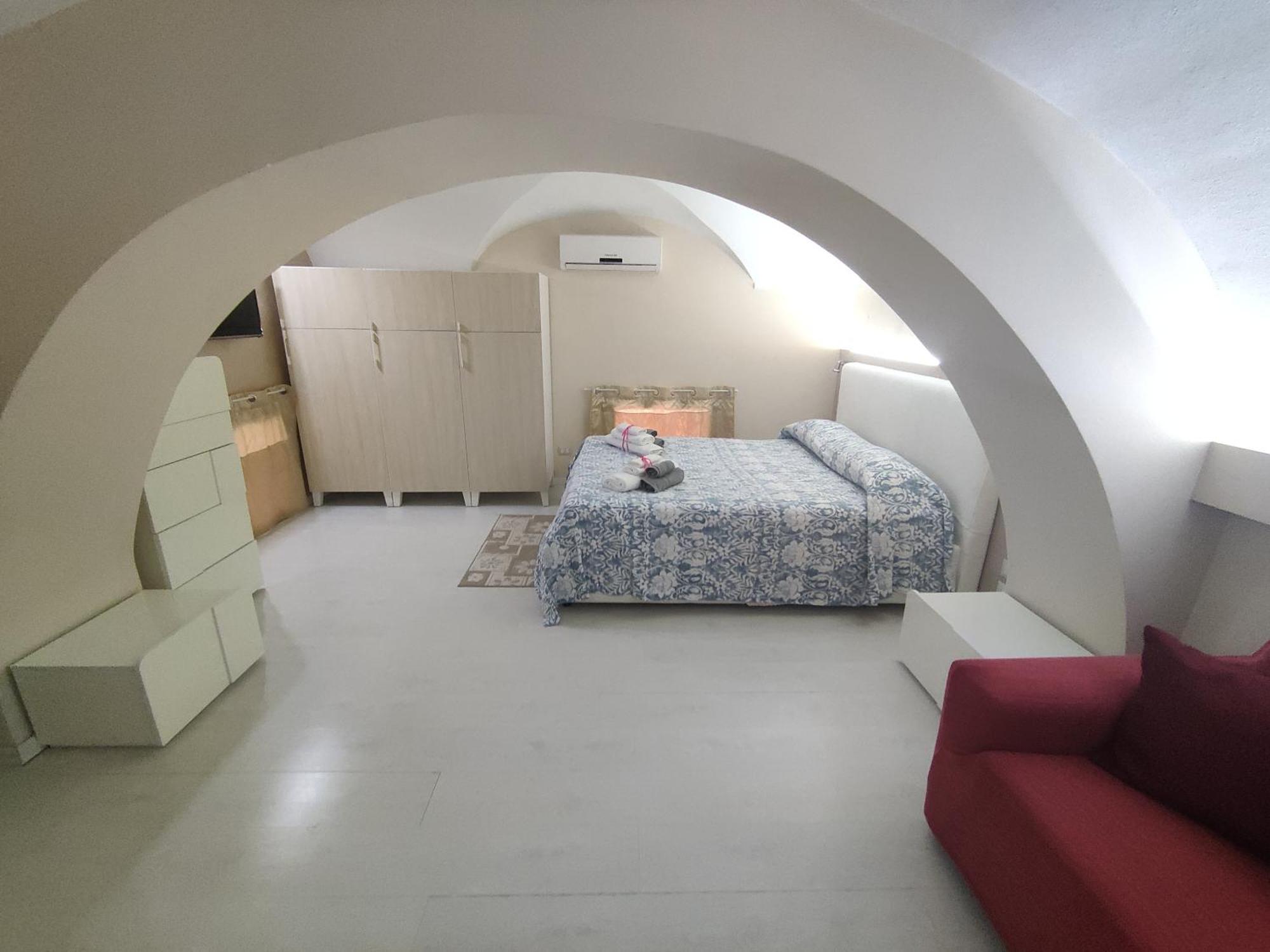 Center 1 *