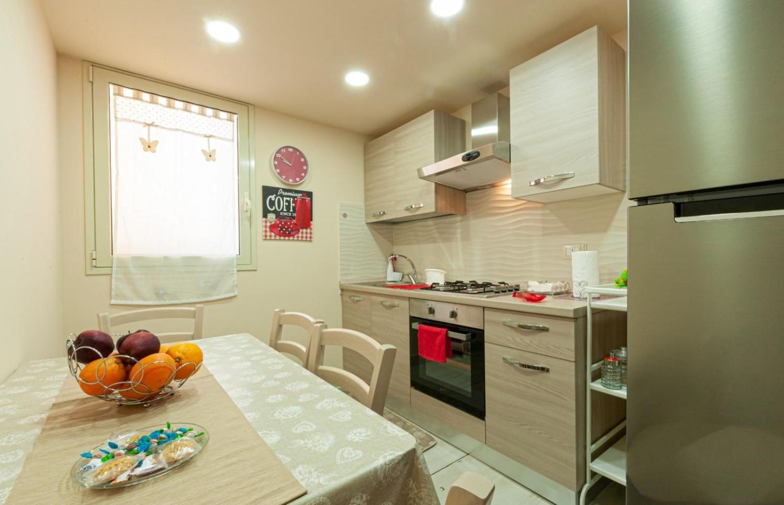 Apartment Center 1